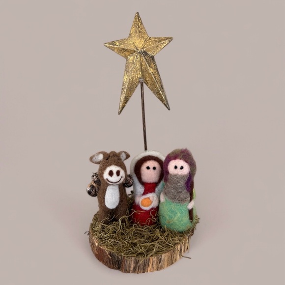 Felt Handcrafted Nativity Scene - Picture 1 of 1